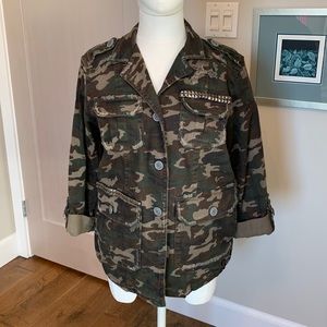 Heartloom Camo jacket